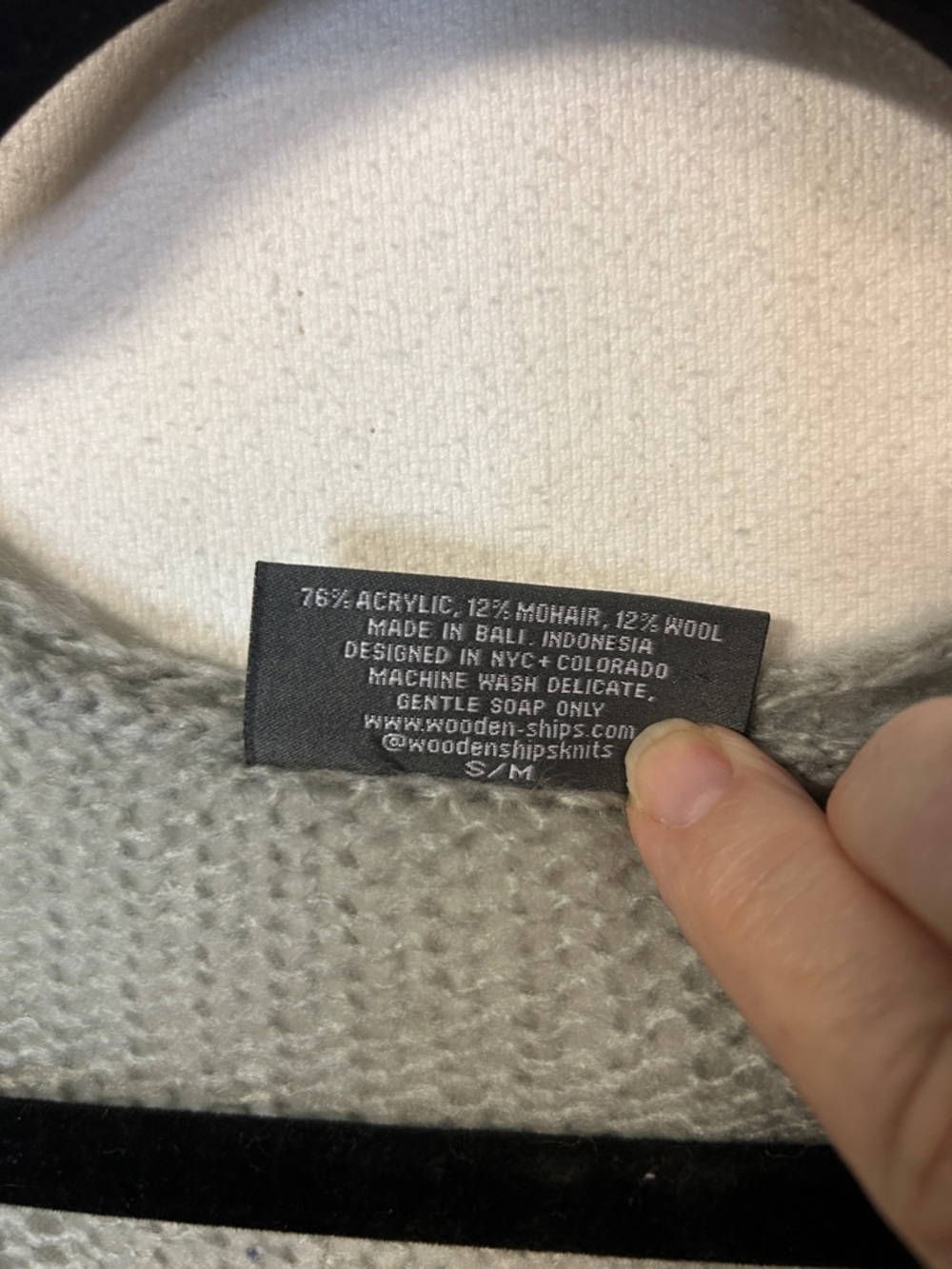 Wooden Ships Women’s Light Gray V-Neck Sweater Size M Mohair/Wool Blend - Picture 7 of 11